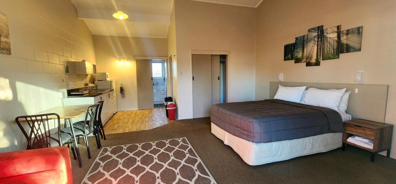 Acorn Estate Motel Masterton Dış mekan fotoğraf