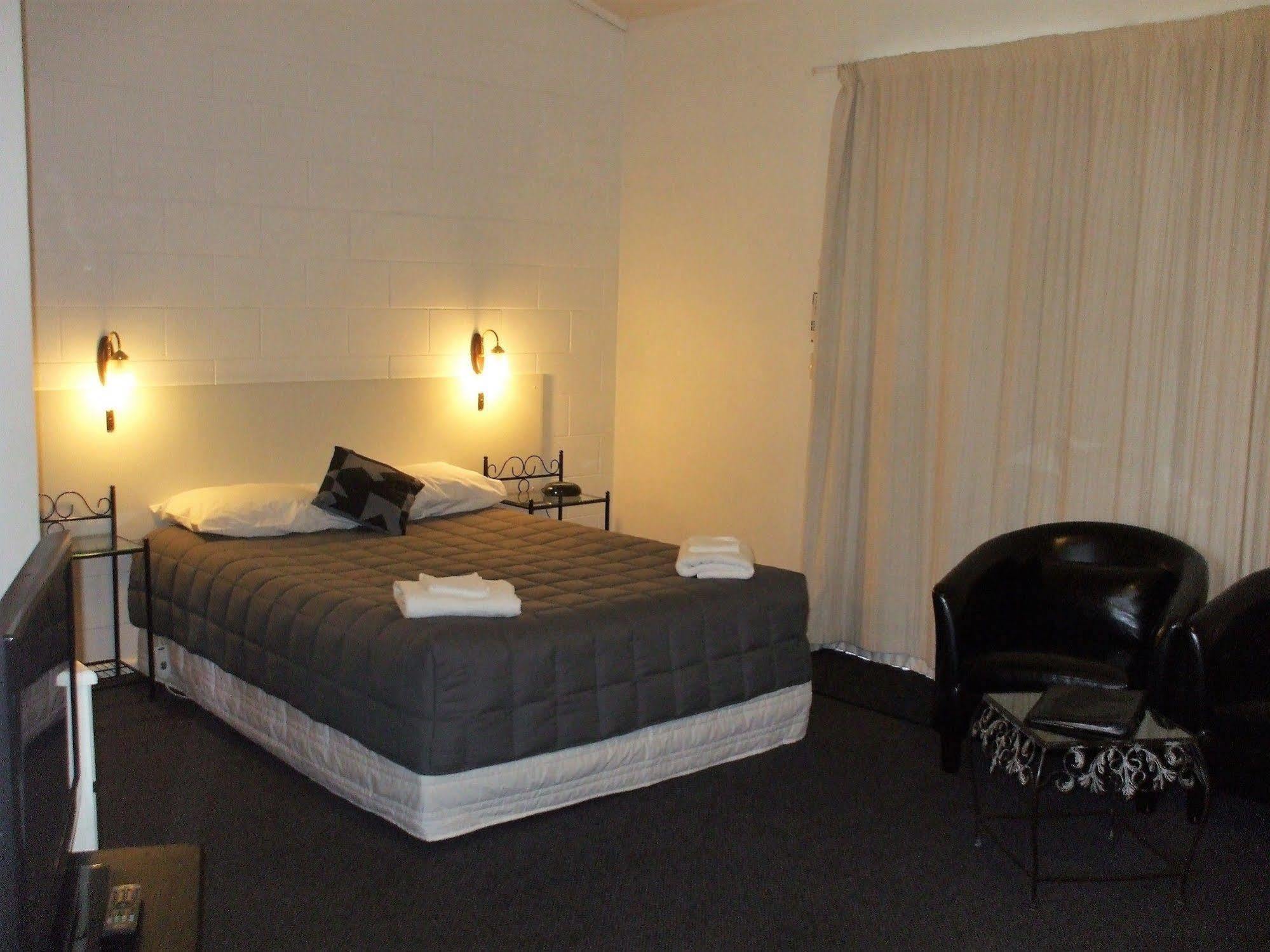 Acorn Estate Motel Masterton Dış mekan fotoğraf